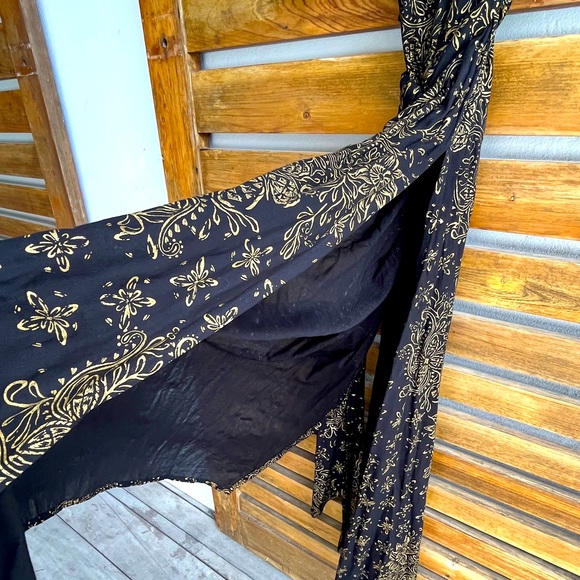 Poupette St Barths Black and gold slit side maxi dress - Picture 3 of 4